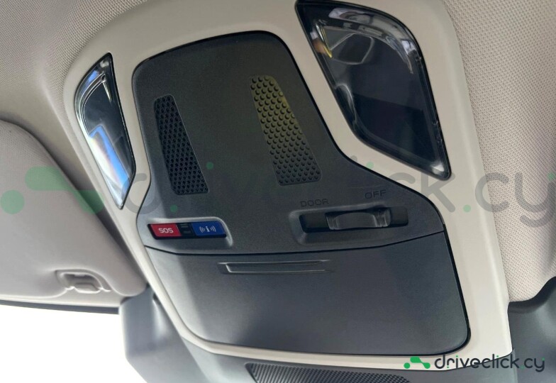 Subaru Outback Black