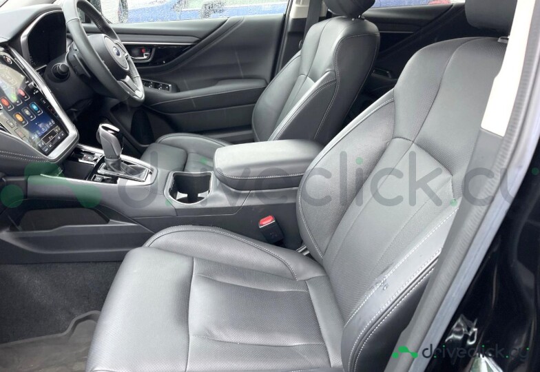 Subaru Outback Black