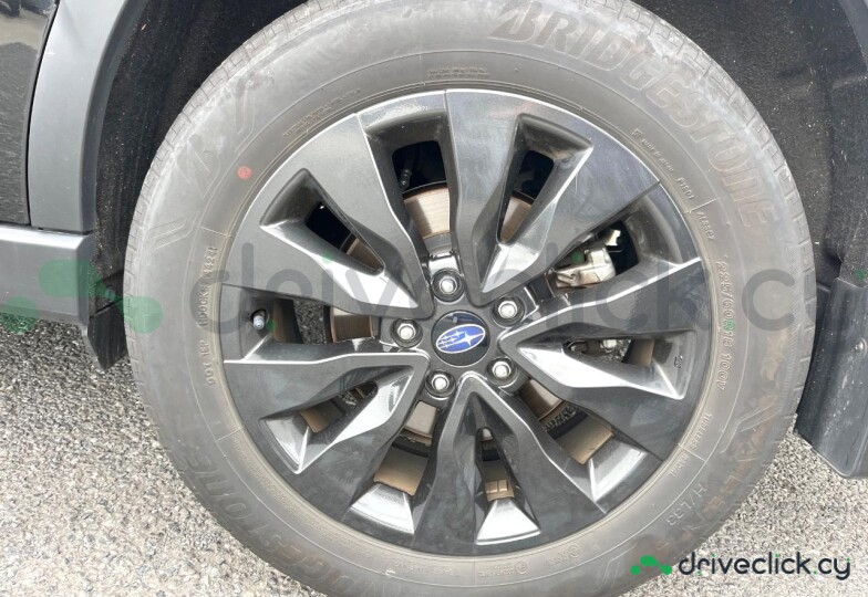 Subaru Outback Black