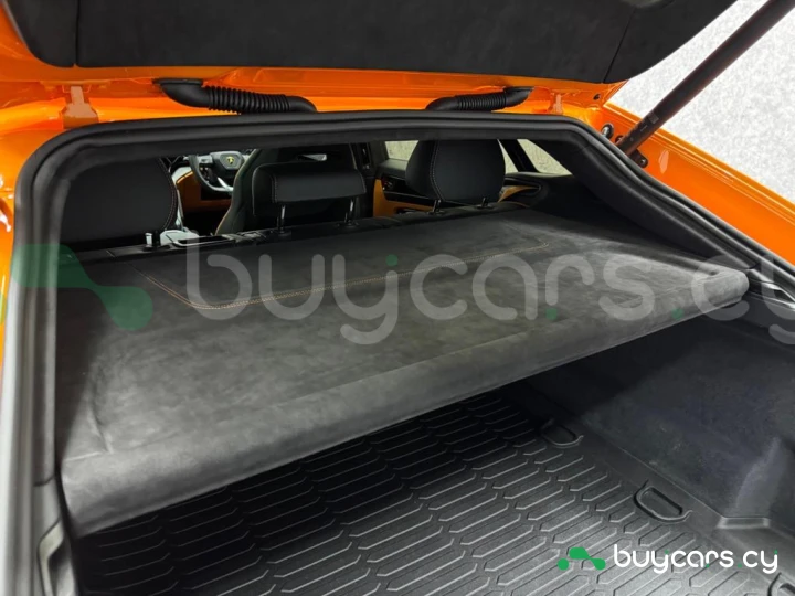 Lamborghini Urus Оранжевый