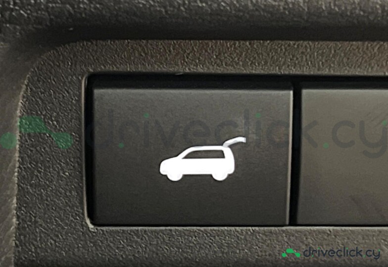 Mitsubishi Outlander White