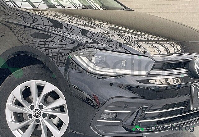 Volkswagen Polo Black