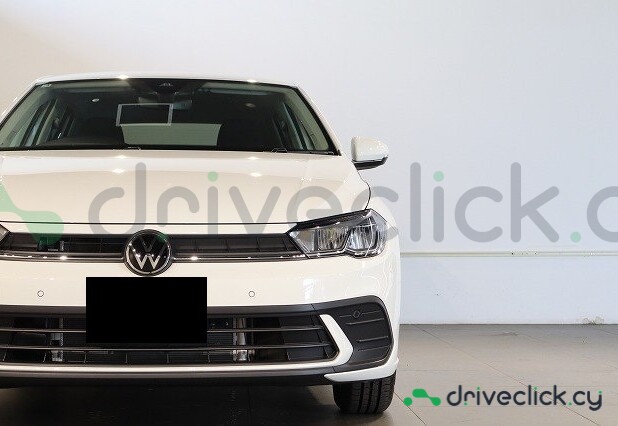 Volkswagen Polo White