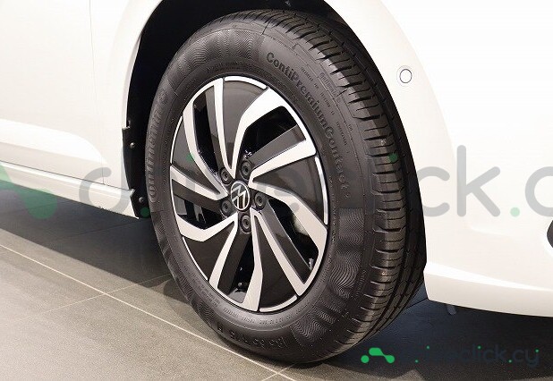 Volkswagen Polo White