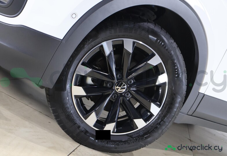 Volkswagen T-Cross White