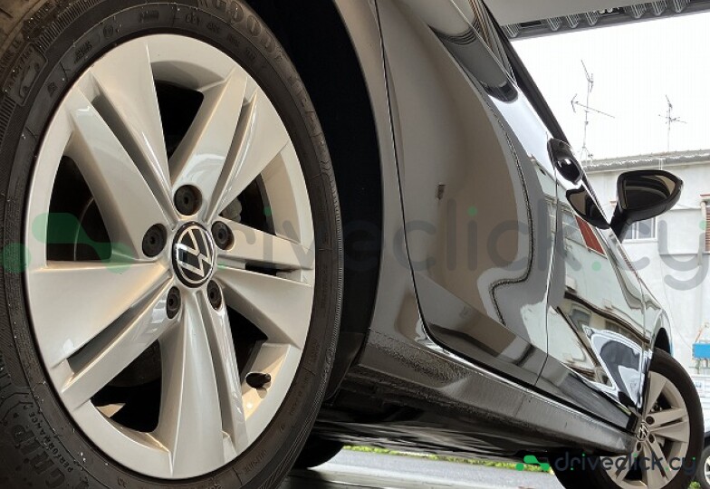 Volkswagen Golf Black