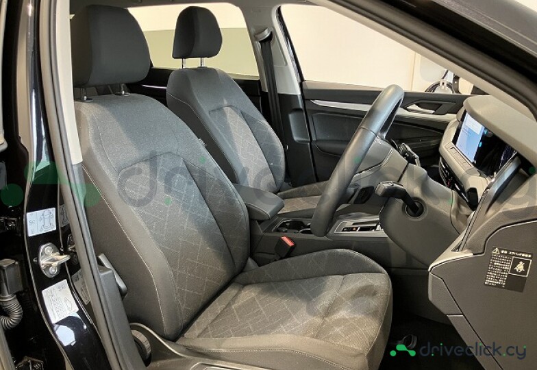 Volkswagen Golf Black