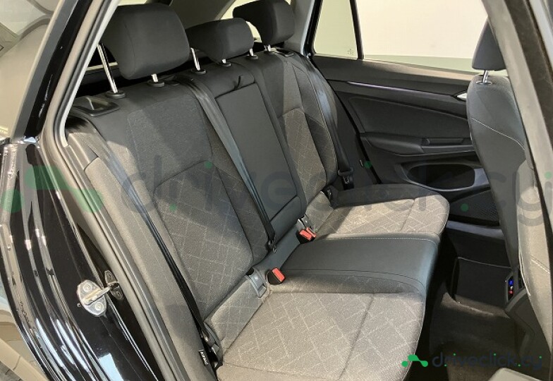 Volkswagen Golf Black