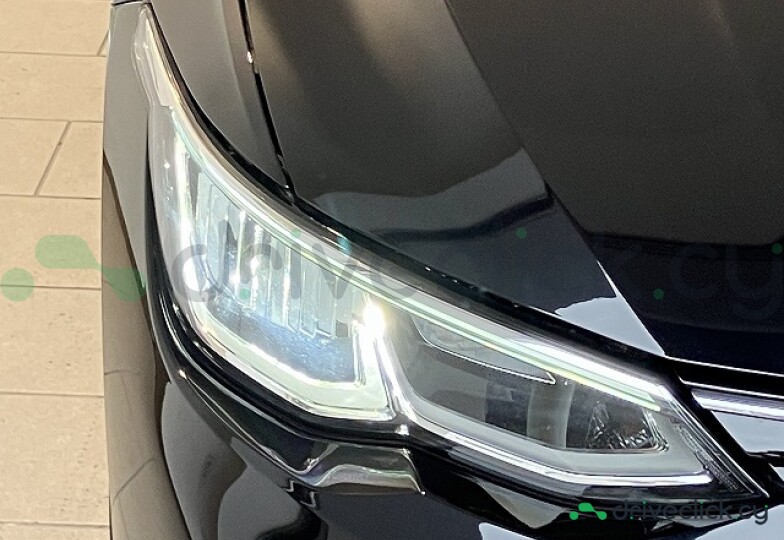 Volkswagen Golf Black