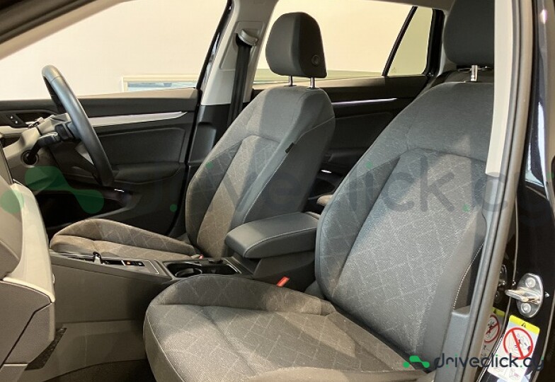 Volkswagen Golf Black