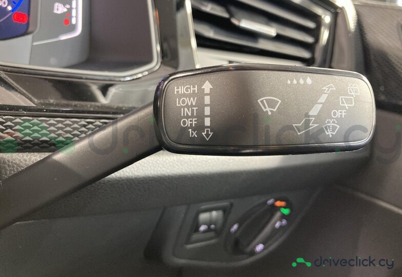 Volkswagen Polo Black