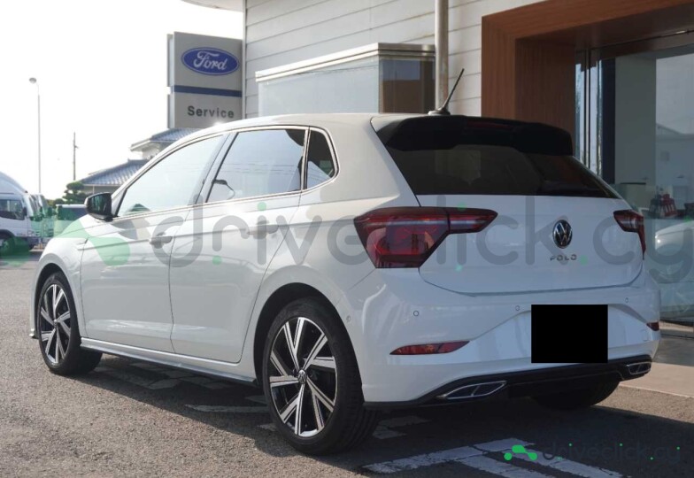Volkswagen Polo White