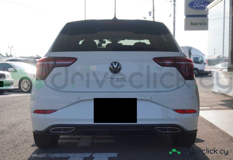 Volkswagen Polo White
