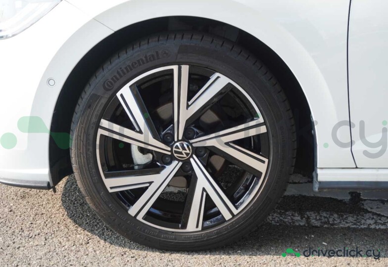 Volkswagen Polo White