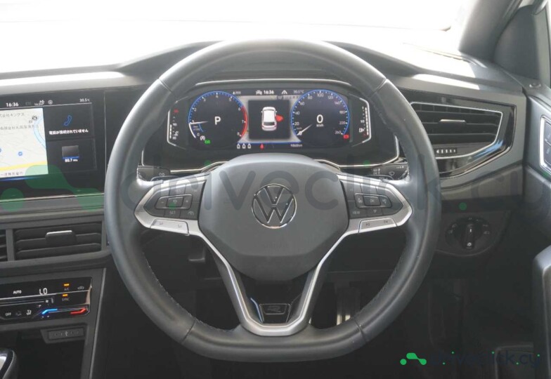 Volkswagen Polo White