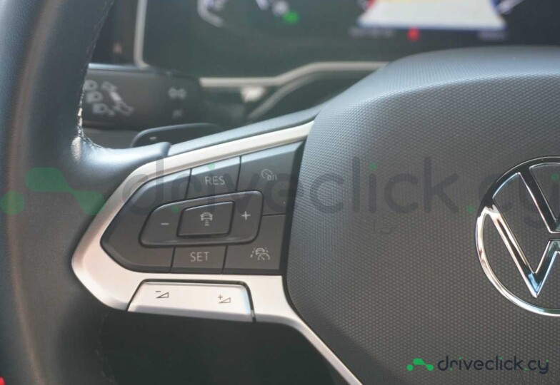Volkswagen Polo White
