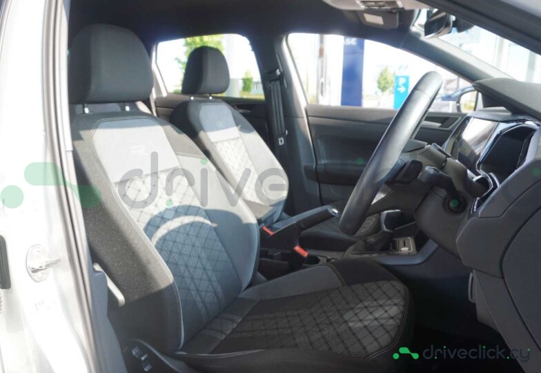 Volkswagen Polo White