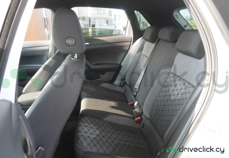 Volkswagen Polo White