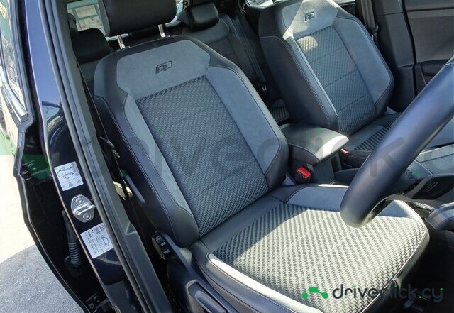 Volkswagen T-Cross Black