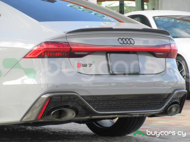 Audi RS7 Sportback Серый