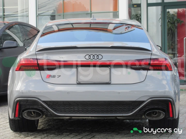 Audi RS7 Sportback Серый