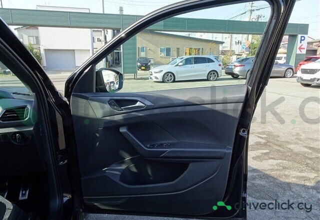 Volkswagen T-Cross Black