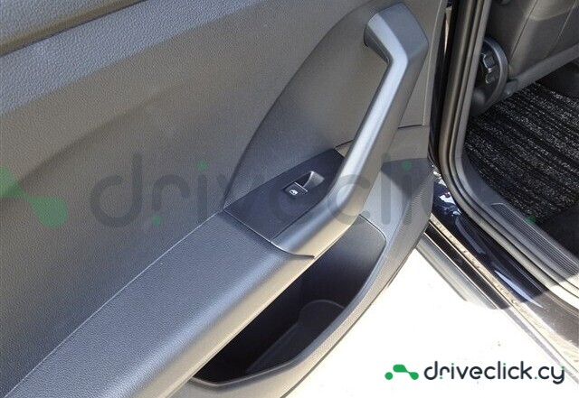 Volkswagen T-Cross Black