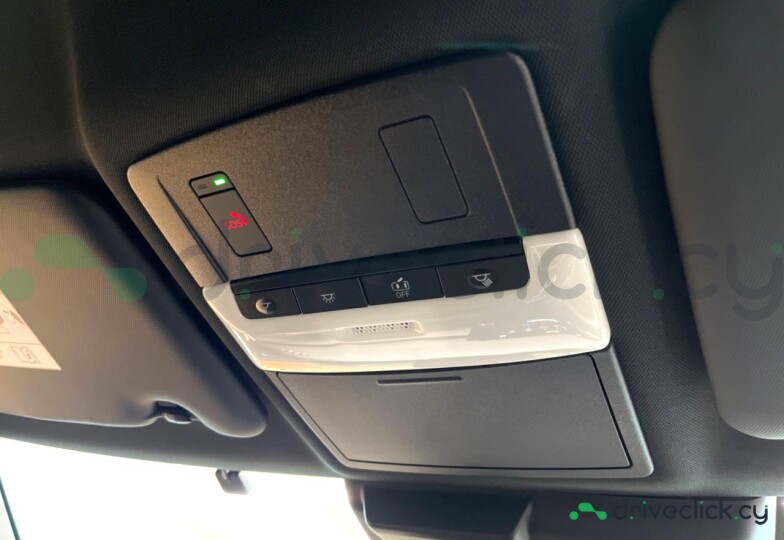 Mitsubishi Outlander Black