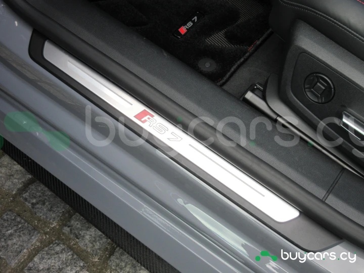 Audi RS7 Sportback Серый