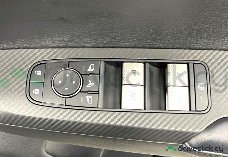 Mitsubishi Outlander Black