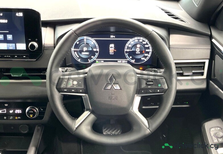 Mitsubishi Outlander Black
