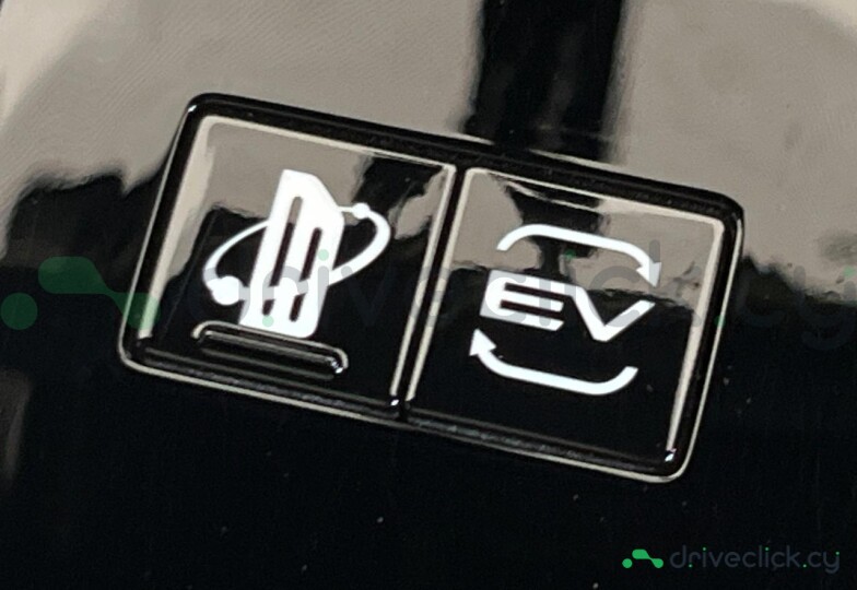 Mitsubishi Outlander Black
