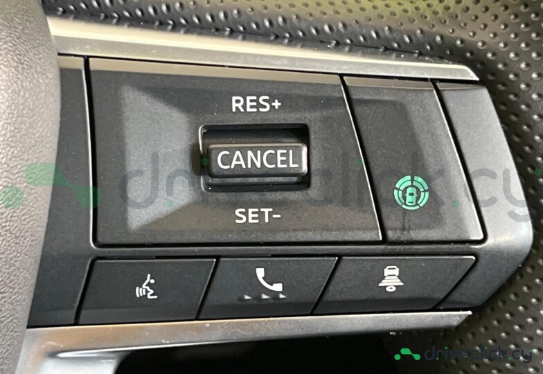 Mitsubishi Outlander Black