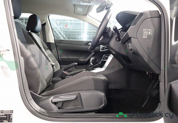 Volkswagen Polo White