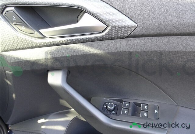 Volkswagen T-Cross Black