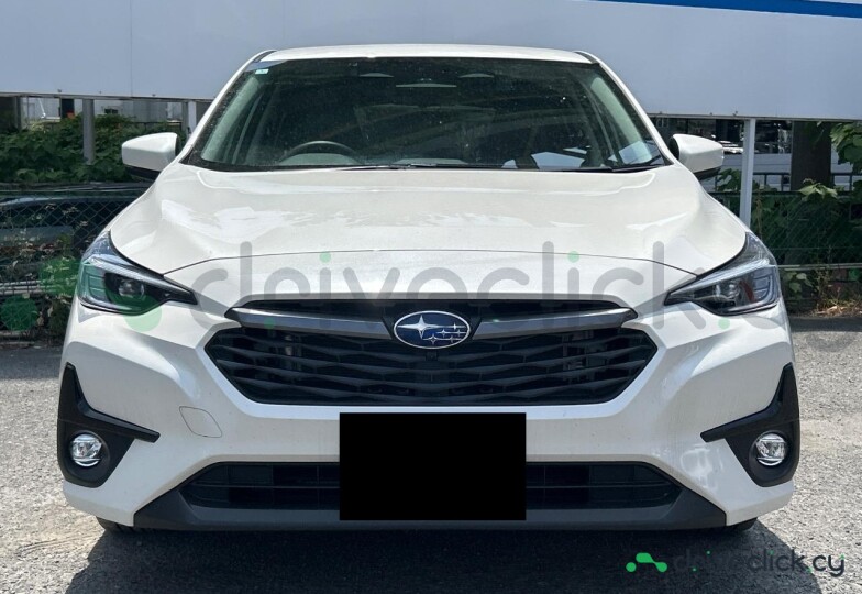 Subaru Impreza Белый