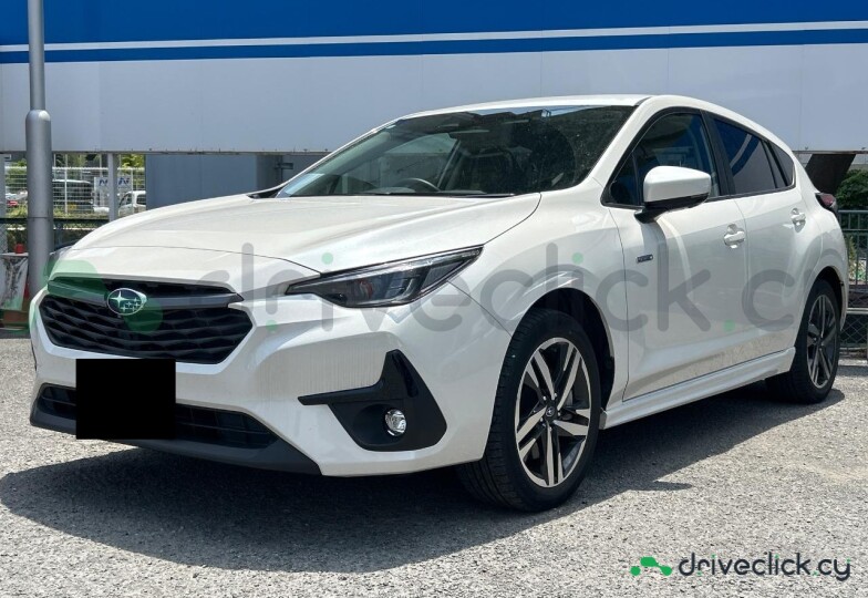 Subaru Impreza Белый