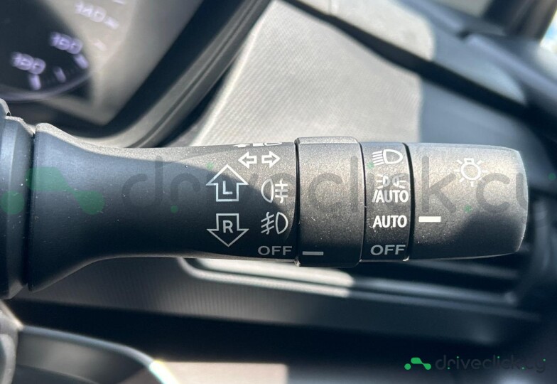 Subaru Impreza Белый