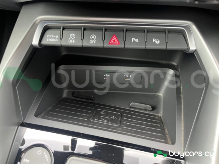 Audi S3 Sportback Черный