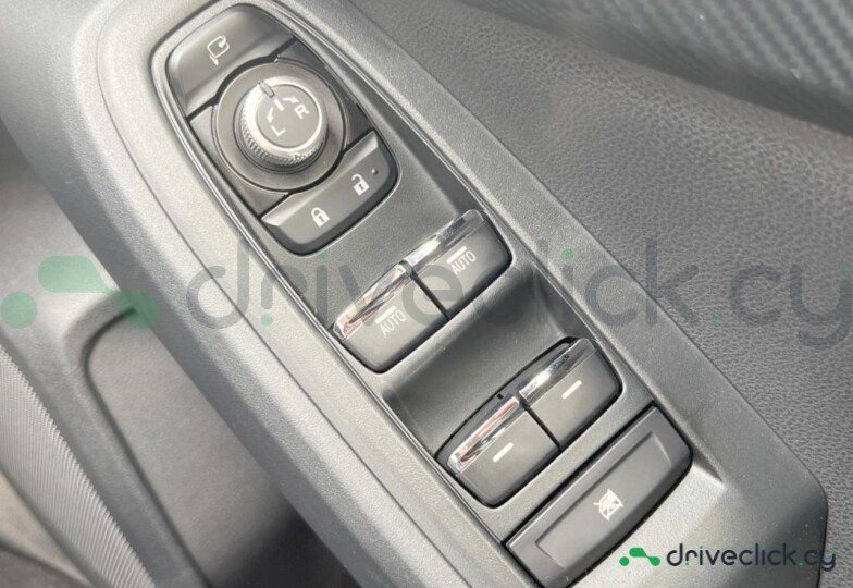 Subaru Crosstrek Синий