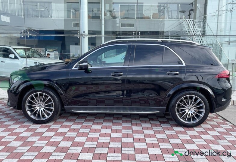 Mercedes GLE-class Black