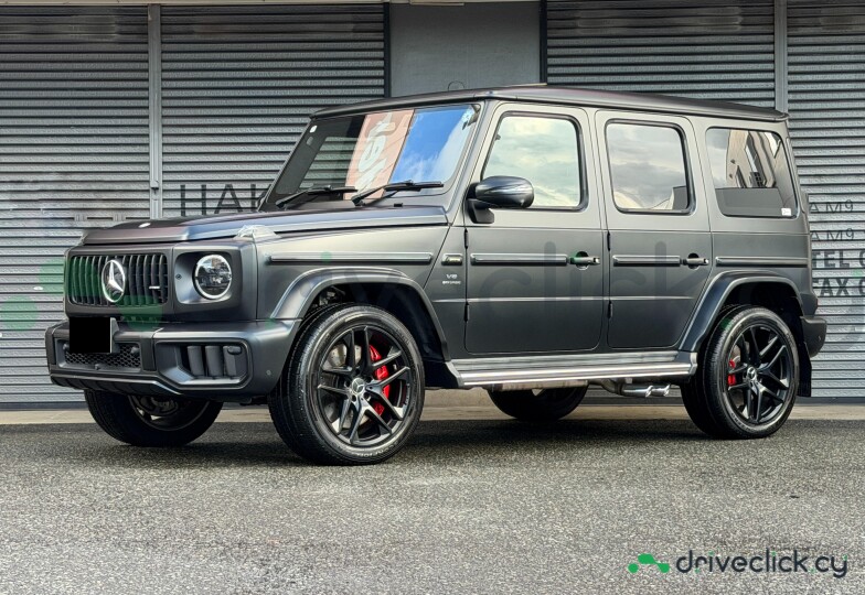Mercedes G-class Black