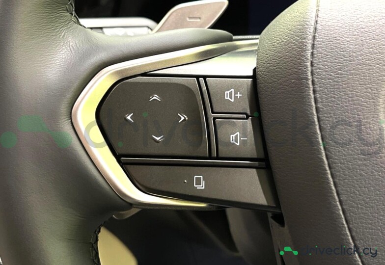 Lexus NX White