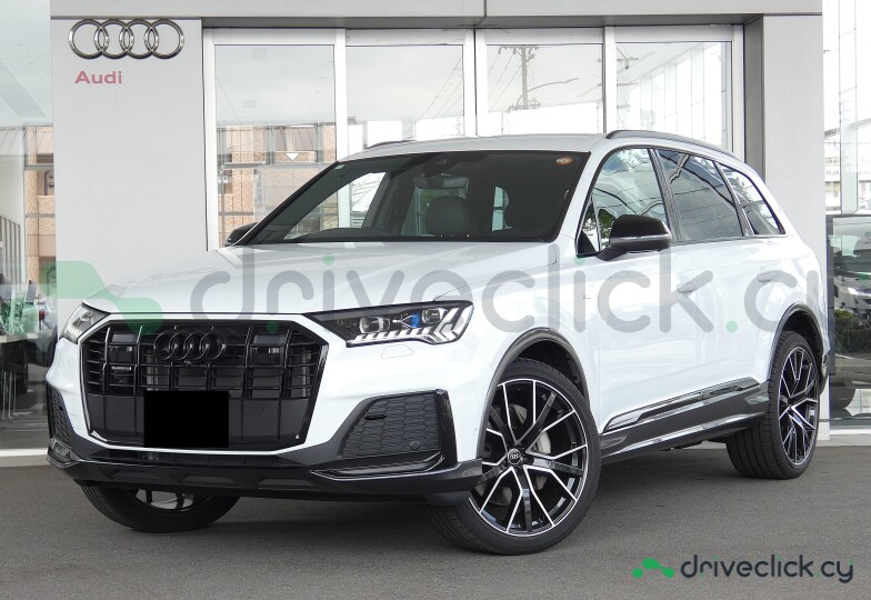 Audi Q7 White