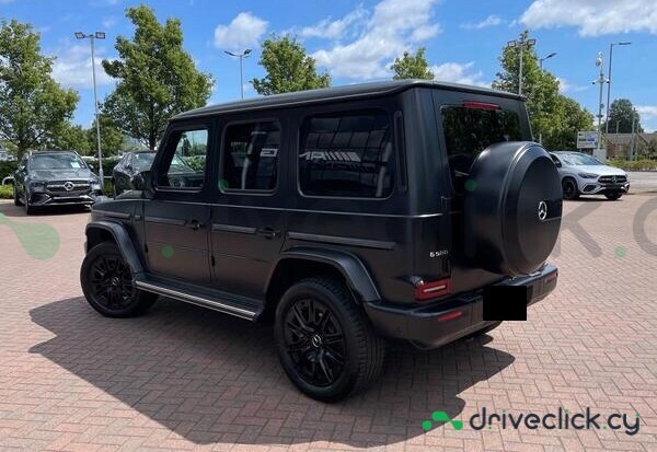 Mercedes G-class Black