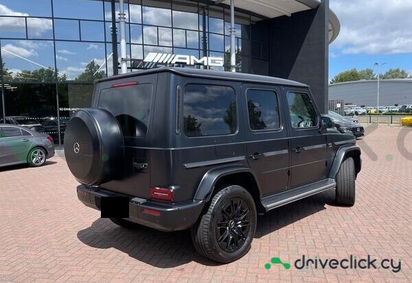 Mercedes G-class Black