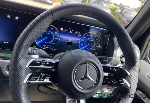 Mercedes G-class Black