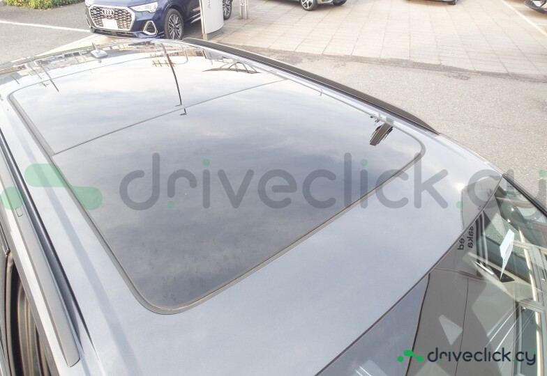 Audi Q7 Grey