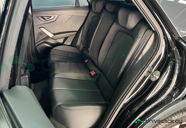 Audi Q2 Black