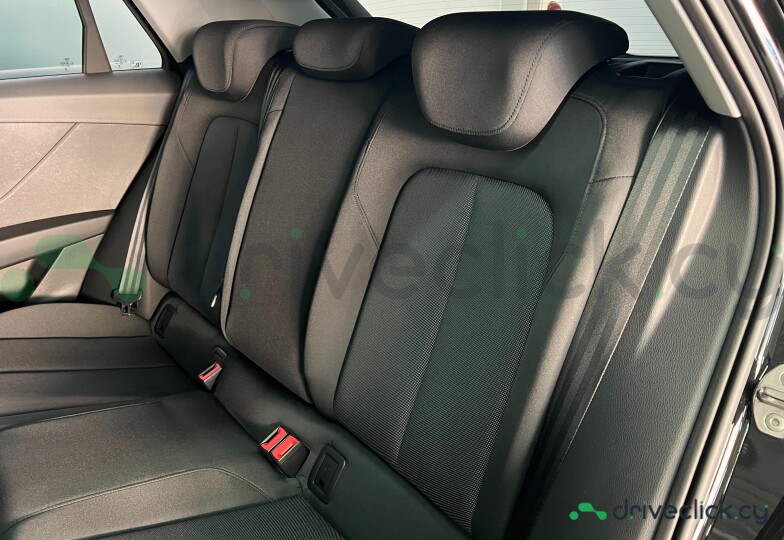 Audi Q2 Black